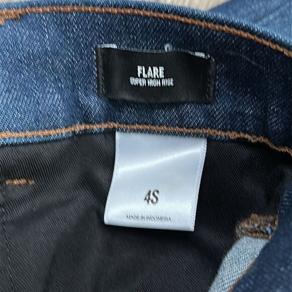 Express 28” High Rise Belted Stretch Flare Jeans Blue Size 4 Short - Picture 14 of 14